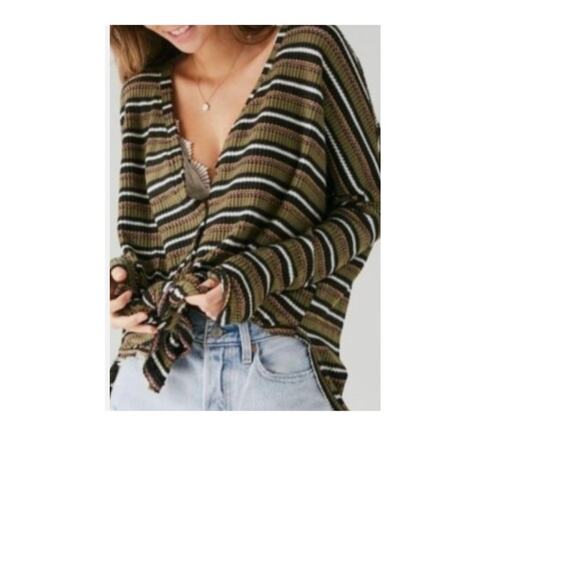 Out From Under Urban Outfitters Size M Jojo Green Striped Top Casual Tie Front - Picture 10 of 12